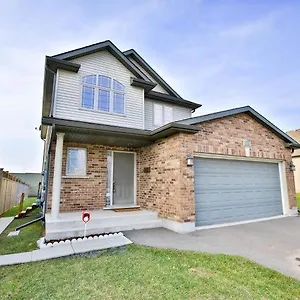 Holiday home Beautiful Fallsview, Niagara Falls